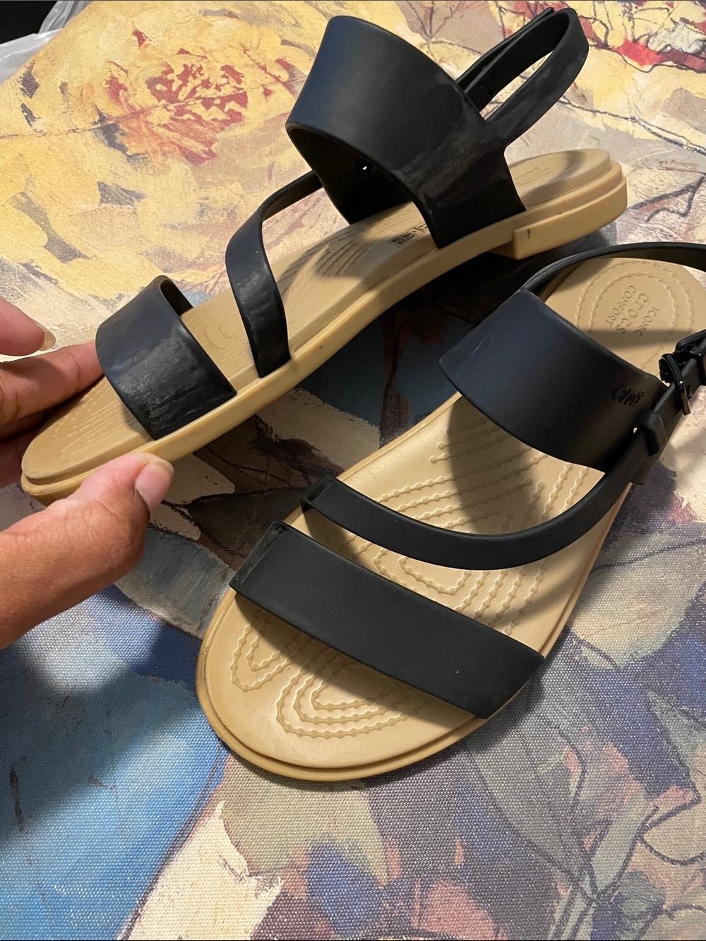 Sandals - Picture 2 of 5